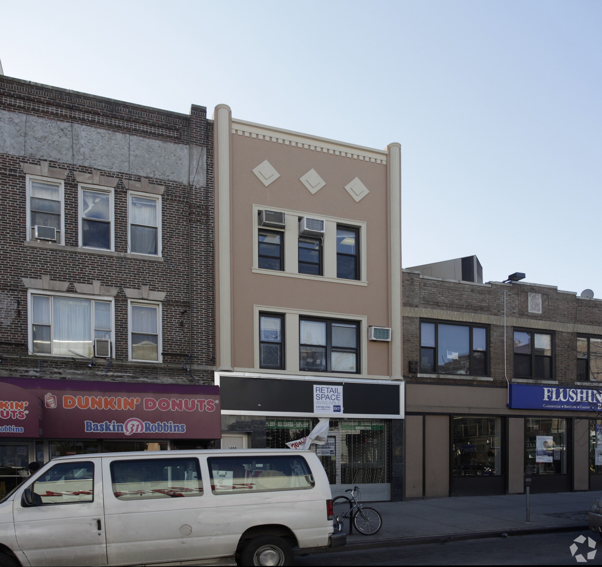 1408 Avenue J, Brooklyn, NY à louer Photo principale– Image 1 sur 3