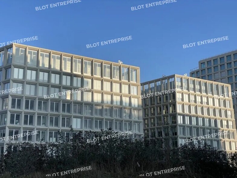 Bureau dans Rennes à louer - Photo de l’immeuble – Image 1 sur 9