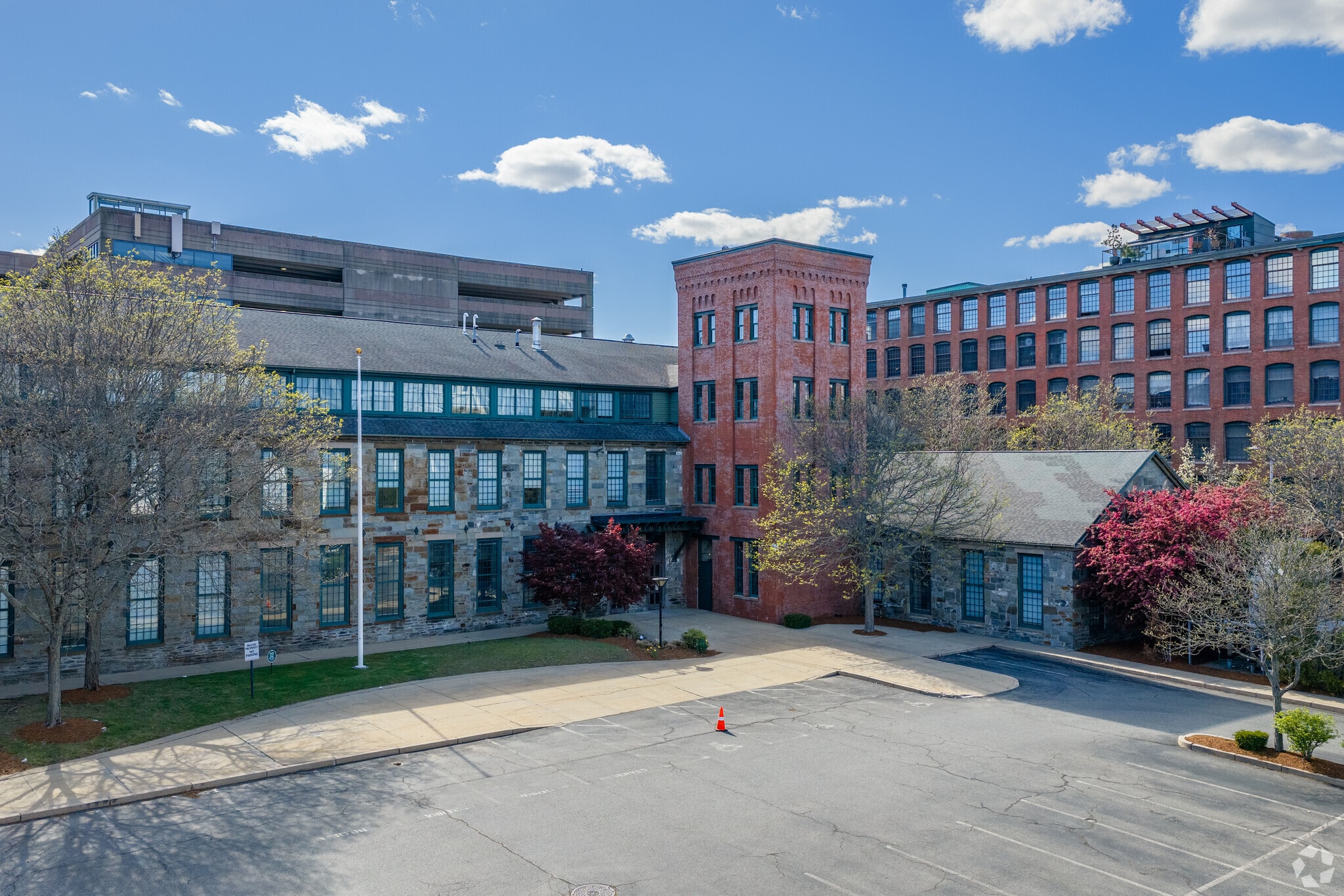 110 Elm St, Providence, RI à louer Photo principale– Image 1 sur 12