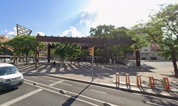 Local commercial dans Barcelone, Barcelona à louer Autre– Image 1 sur 4