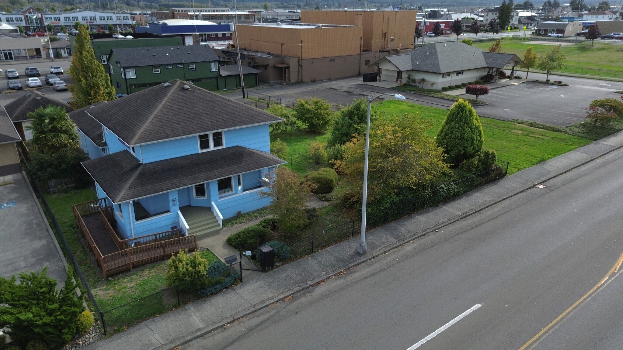 305 W 1st St, Aberdeen, WA à vendre Photo de l’immeuble– Image 1 sur 12