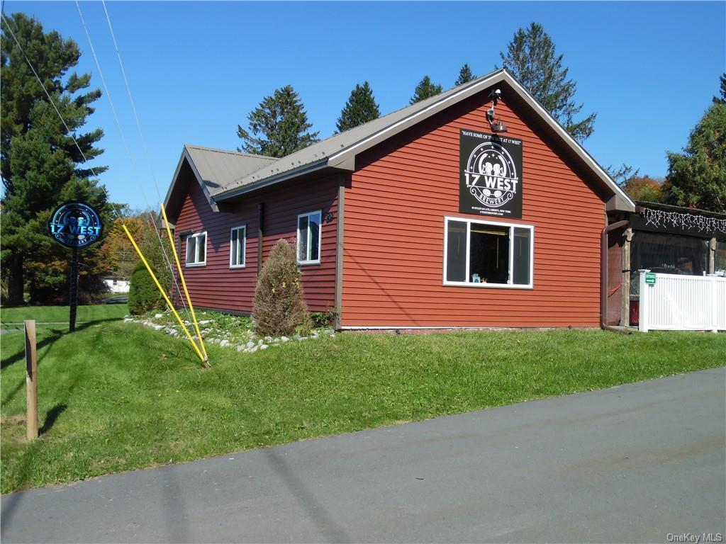 89 Sullivan Ave, Liberty, NY à vendre Photo principale– Image 1 sur 16