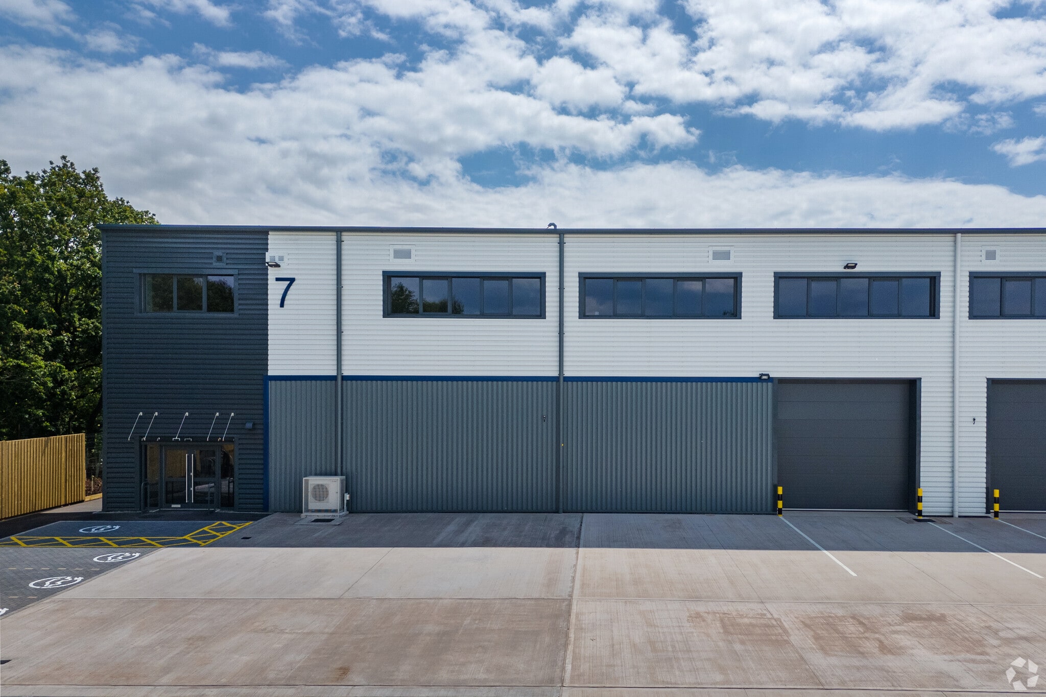 Old Walsall Rd, Birmingham à louer Photo de l’immeuble– Image 1 sur 9