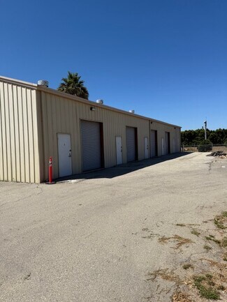Plus de détails pour 905-917 Corporation St, Santa Paula, CA - Industriel/Logistique à louer