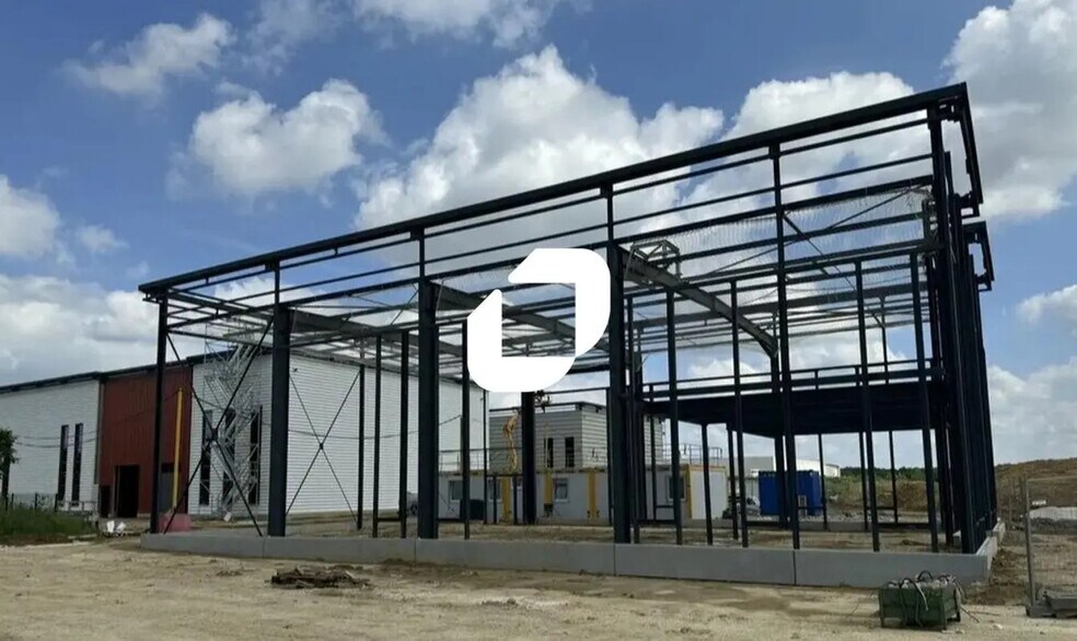 Local d'activités dans Serris à vendre - Photo de l’immeuble – Image 2 sur 3