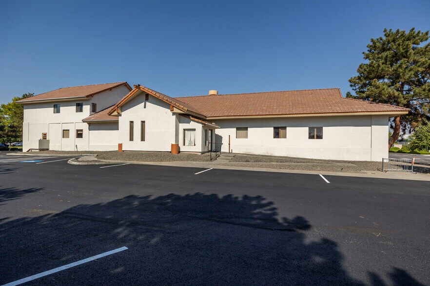 829 Goethals Dr, Richland, WA à vendre - Photo de l’immeuble – Image 3 sur 26