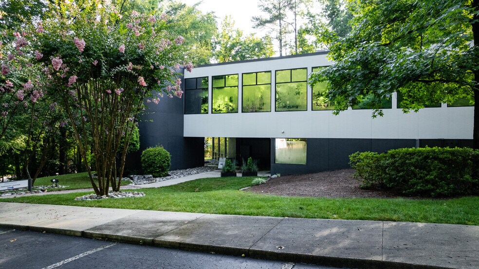 2919 Colony Rd, Durham, NC à louer - Photo de l’immeuble – Image 2 sur 11