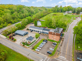 Plus de détails pour 12 Brower Rd, North Bend, OH - Logement à vendre