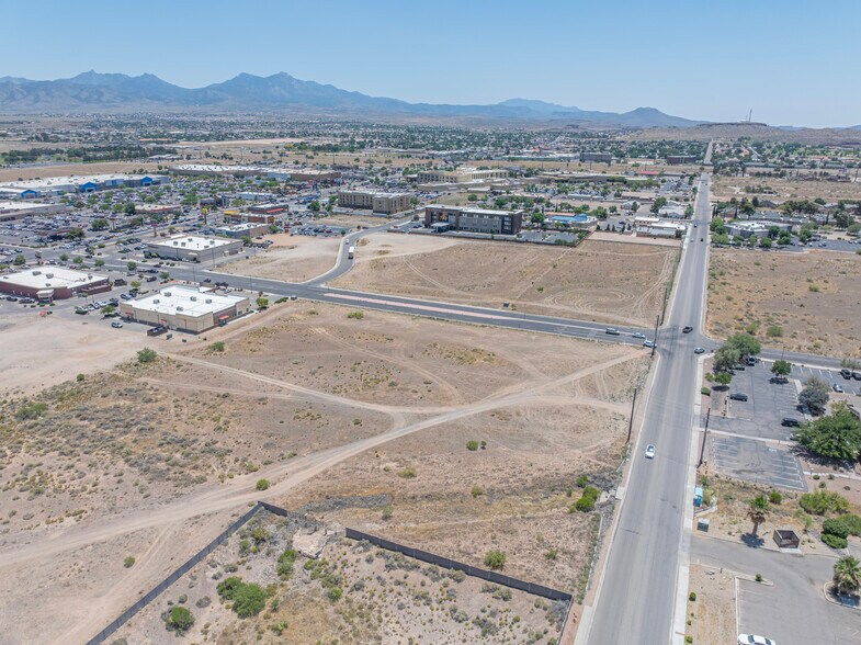 Airway And Western Ave, Kingman, AZ à vendre - Aérien – Image 2 sur 10