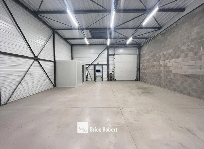 18 B Chemin De Meginand, Sainte-Consorce à louer - Photo intérieure – Image 2 sur 6