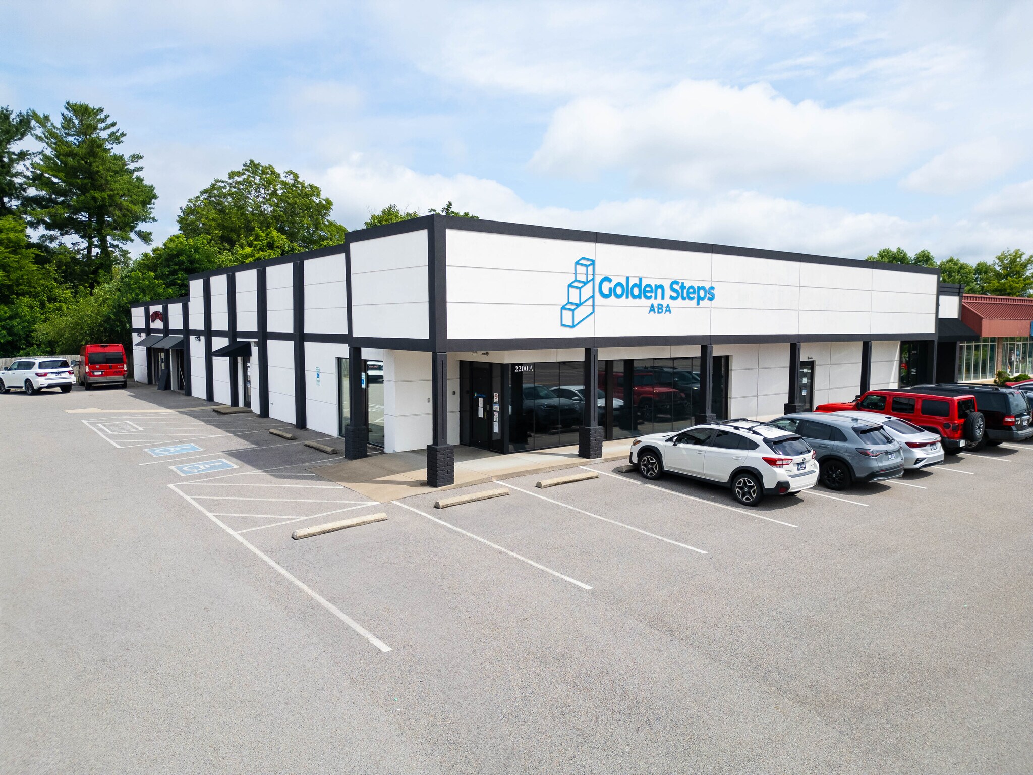 2200 Wilma Rudolph Blvd, Clarksville, TN à louer Photo de l’immeuble– Image 1 sur 6