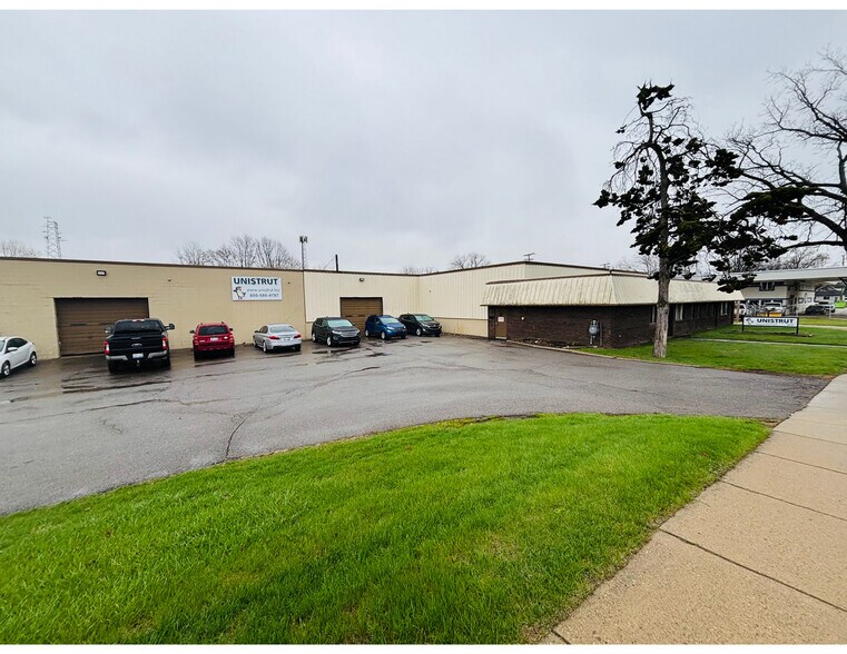 4045 Second St, Wayne, MI à vendre - Photo de l’immeuble – Image 2 sur 5