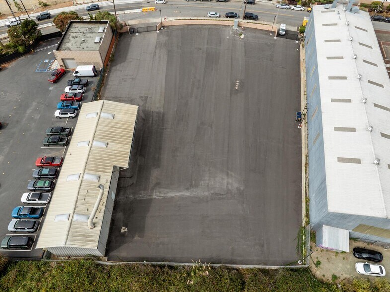 149-151 S Linden Ave, South San Francisco, CA à louer - Photo de l’immeuble – Image 2 sur 9