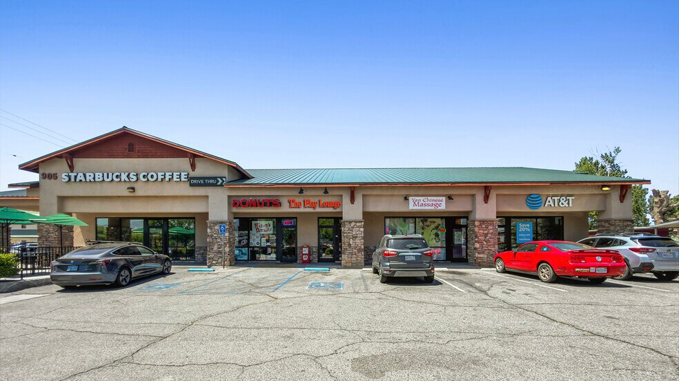905 N Main St, Bishop, CA à vendre - Photo de l’immeuble – Image 2 sur 6