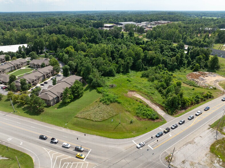 Commercial Land For Sale portefeuille de 2 biens à vendre sur LoopNet.fr - Photo principale – Image 2 sur 2
