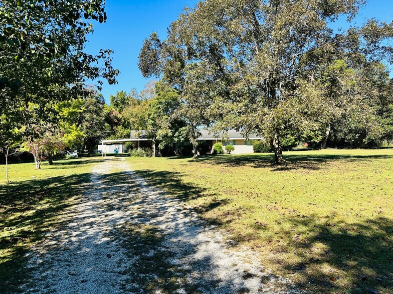 5435 Highway 21, Atmore, AL à vendre - Photo de l’immeuble – Image 2 sur 55