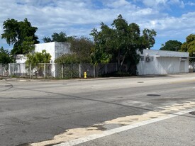 1085 NW 62nd St, Miami FL - Immobilier d'entreprise