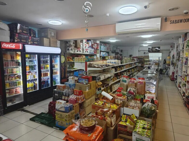 Local commercial dans Lille à vendre - Photo de l’immeuble – Image 1 sur 1