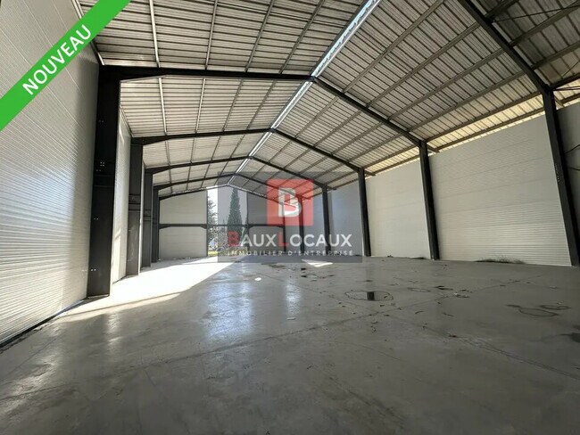 Plus de détails pour Industriel/Logistique à louer