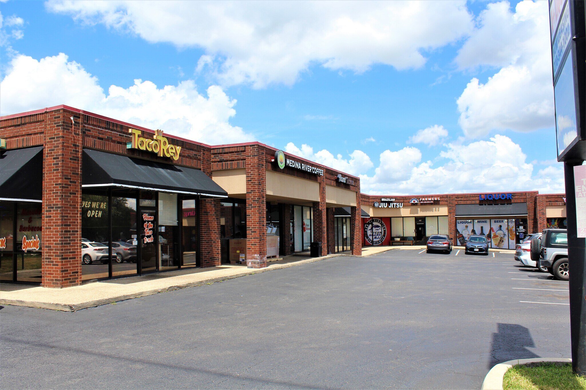 11825 West Ave, San Antonio, TX à louer Photo principale– Image 1 sur 10