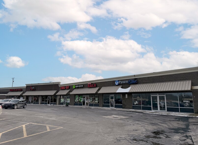 466-512 N Abbe Rd, Elyria, OH à louer - Photo de l’immeuble – Image 2 sur 6