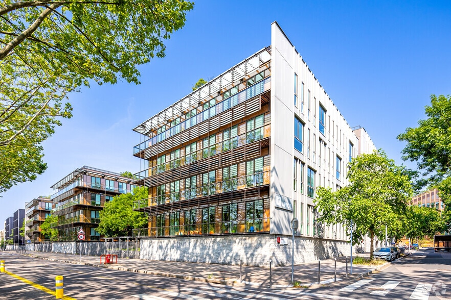 Bureau dans Lyon à louer - Photo de l’immeuble – Image 2 sur 3