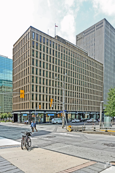 116 Albert St, Ottawa, ON à louer - Photo de l’immeuble – Image 2 sur 5