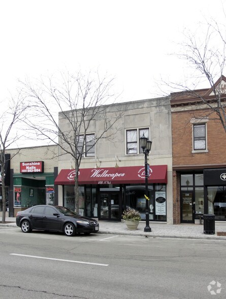 108-110 N York Rd, Elmhurst, IL à vendre - Photo de l’immeuble – Image 3 sur 3
