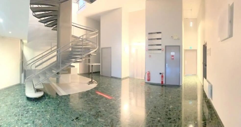 Bureau dans Plaisir à louer - Photo intérieure – Image 2 sur 11