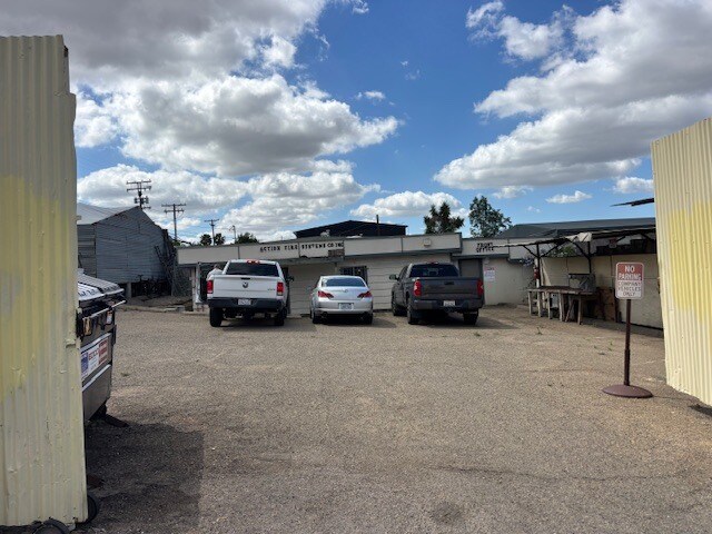9185 Harness St, Spring Valley, CA à vendre - Photo de l’immeuble – Image 3 sur 6
