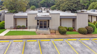 574 Azalea Rd, Mobile, AL à louer Photo intérieure– Image 1 sur 4