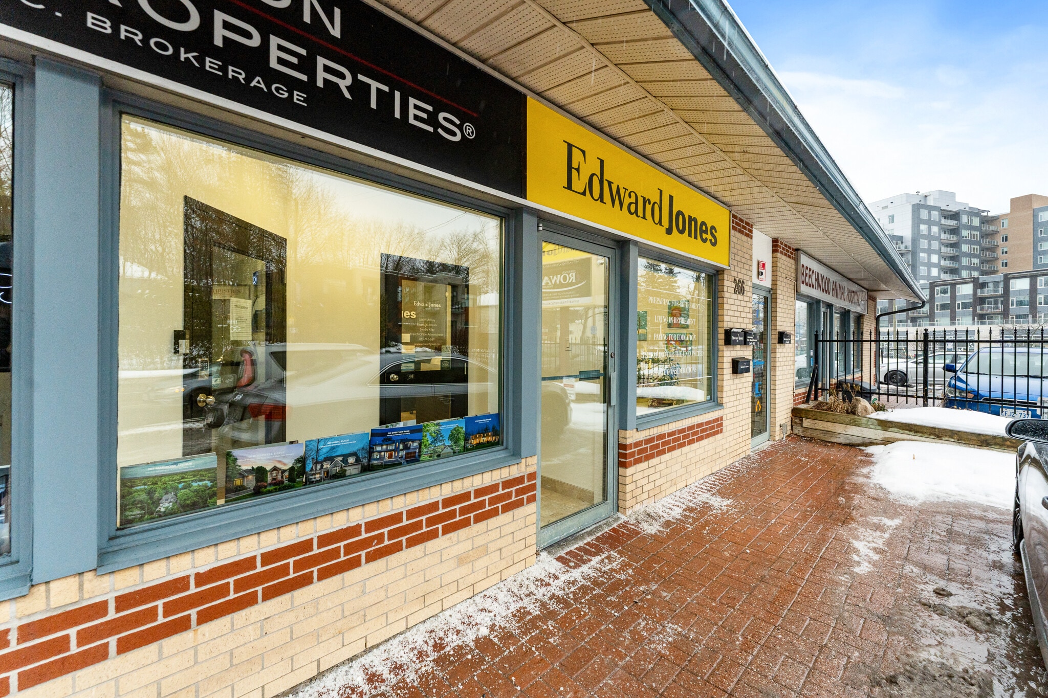 266 Beechwood Ave, Ottawa, ON à louer Photo intérieure– Image 1 sur 18