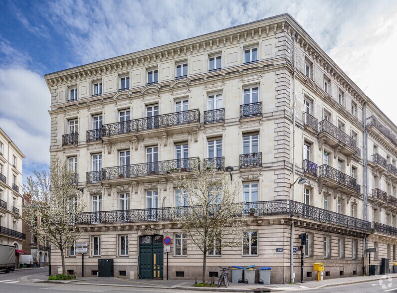 1 Place De L'Edit De Nantes, Nantes à vendre - Photo de l’immeuble – Image 3 sur 3