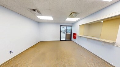 1881-1891 SE Port St Lucie Blvd, Port Saint Lucie, FL à louer Photo intérieure– Image 1 sur 21