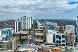 1867 Yonge St, Toronto, ON - VUE AÉRIENNE  vue de carte