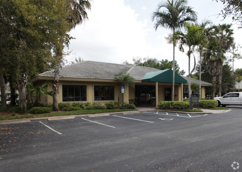 3511 Bonita Bay Blvd, Bonita Springs, FL à louer - Photo principale – Image 3 sur 9