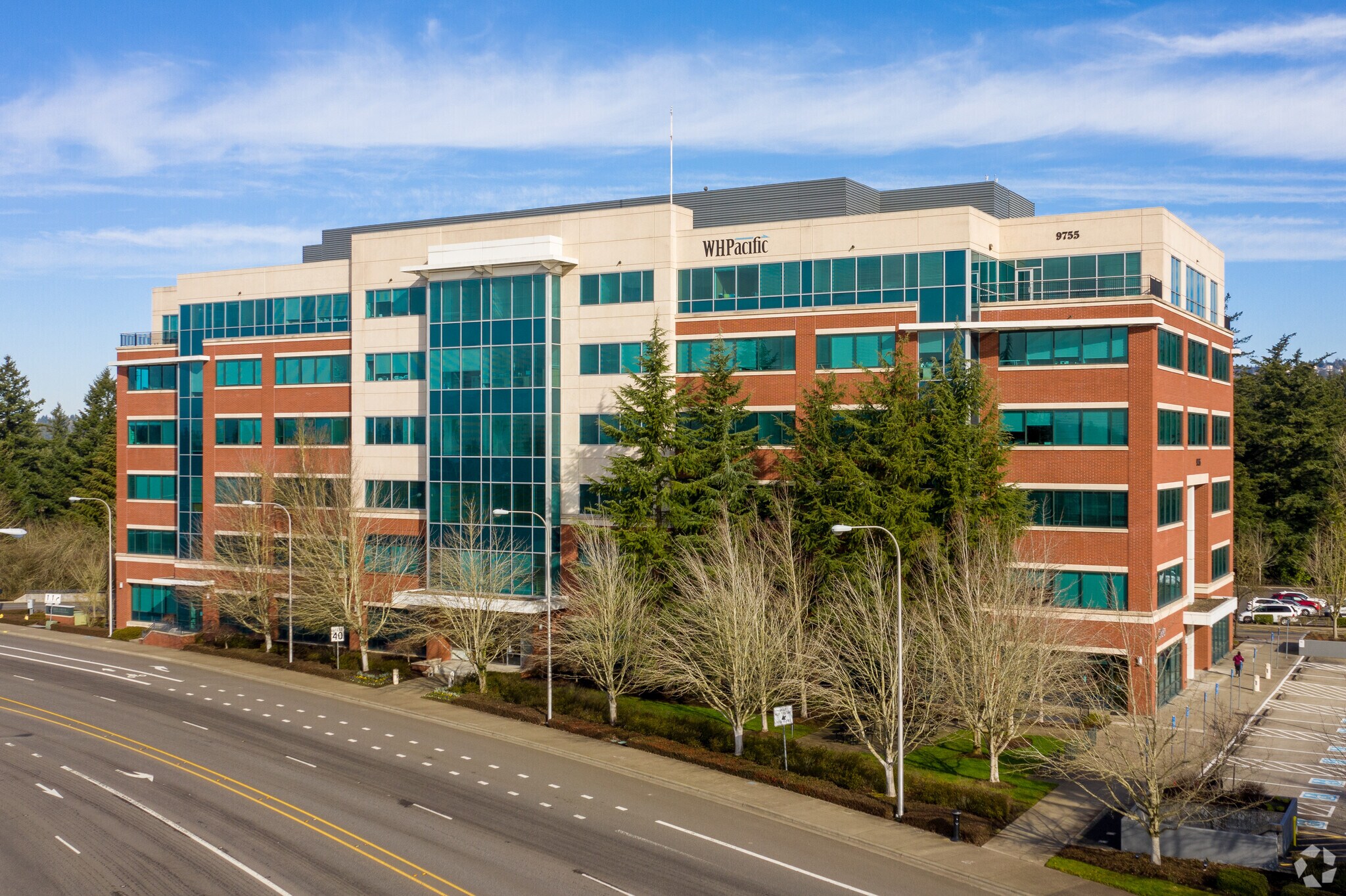 9755 SW Barnes Rd, Portland, OR à louer Photo principale– Image 1 sur 8