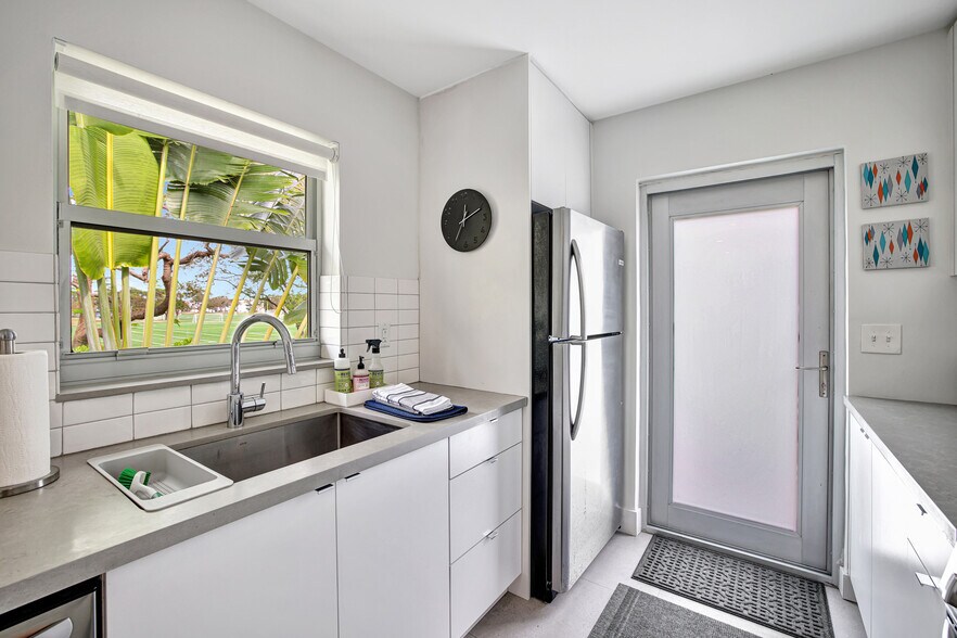 625 NE 13th Ave, Fort Lauderdale, FL à vendre - Photo de l’immeuble – Image 3 sur 55