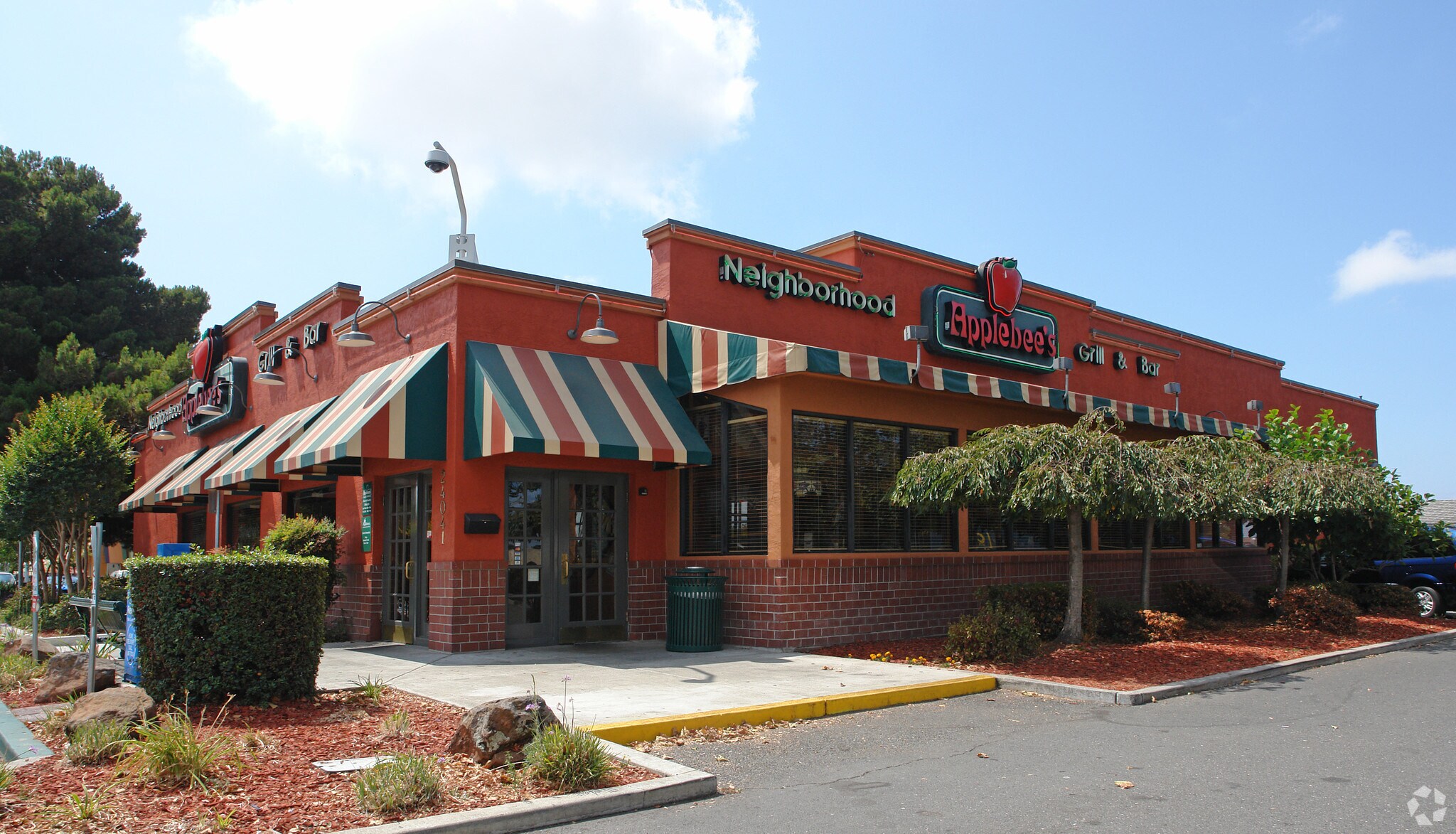 The Pads at Southland Mall portefeuille de 4 biens à vendre sur LoopNet.fr Photo principale– Image 1 sur 5