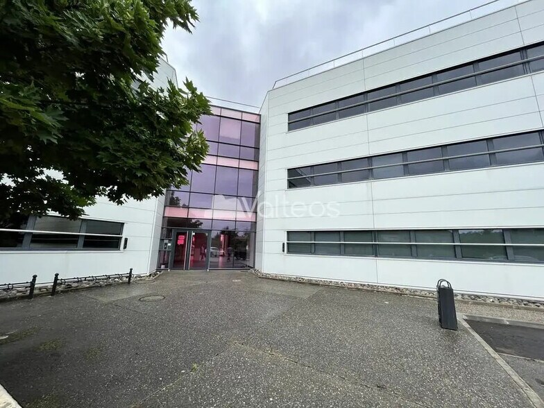 22 Boulevard Déodat De Séverac, Colomiers à louer - Photo de l’immeuble – Image 1 sur 9