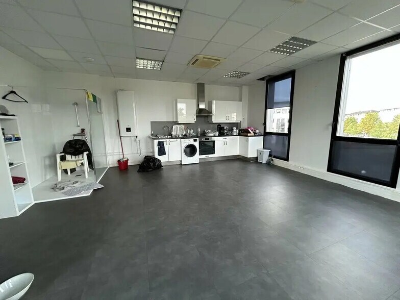 Bureau dans Metz à louer - Photo de l’immeuble – Image 3 sur 10