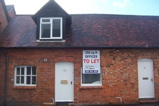 Plus de détails pour 17 Reading Rd, Reading - Local commercial à louer