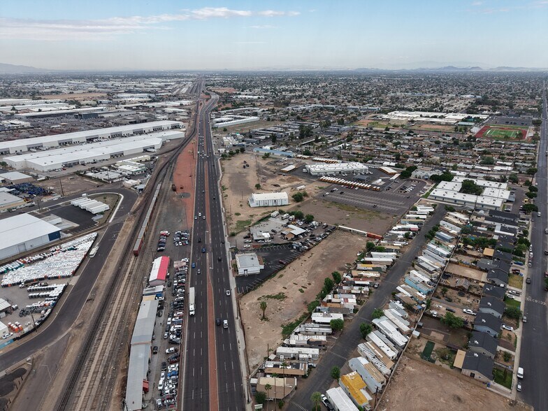 3776 Grand Ave, Phoenix, AZ à vendre - Photo de l’immeuble – Image 2 sur 5