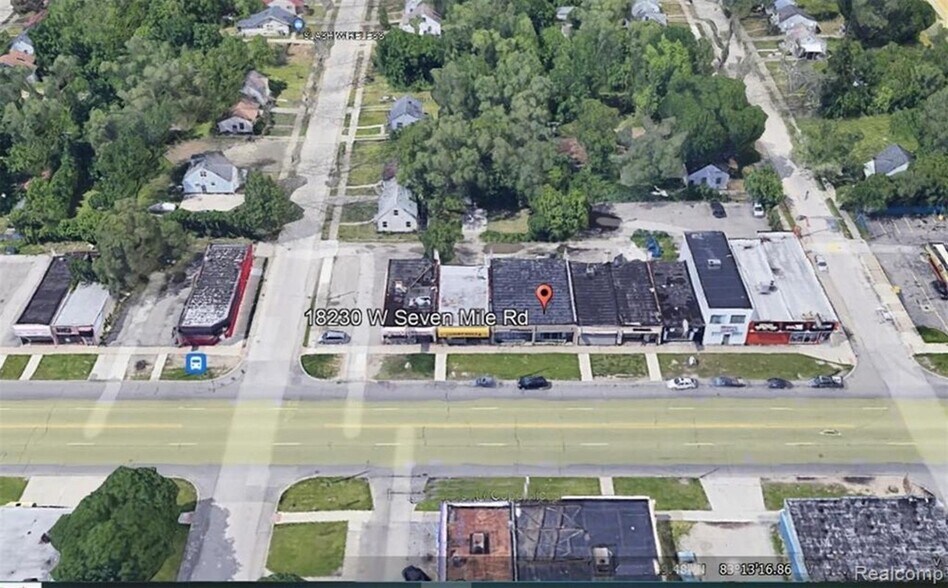 18230 W 7 Mile Rd, Detroit, MI à vendre - Photo de l’immeuble – Image 2 sur 2