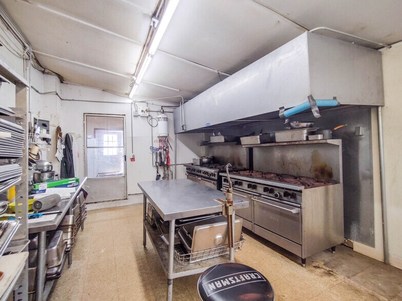 445 W Maple St, Slater, MO à vendre - Photo intérieure – Image 3 sur 27