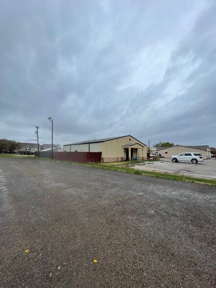 912 Clyde St, Amarillo, TX à louer - Photo de l’immeuble – Image 2 sur 18