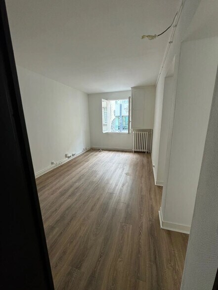 Bureau dans Paris à louer - Photo de l’immeuble – Image 3 sur 5