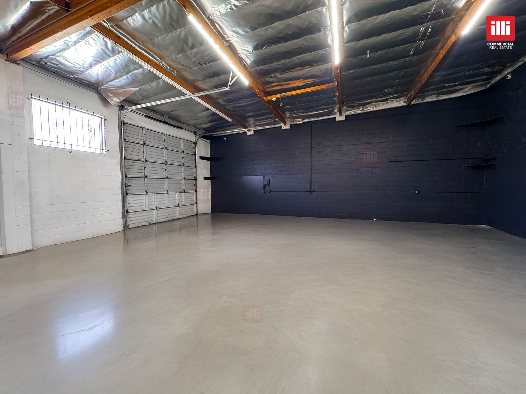 20600-20630 Lassen St, Chatsworth, CA à louer Photo intérieure– Image 1 sur 8