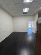 22750 Hawthorne Blvd, Torrance, CA à louer Photo intérieure– Image 1 sur 6