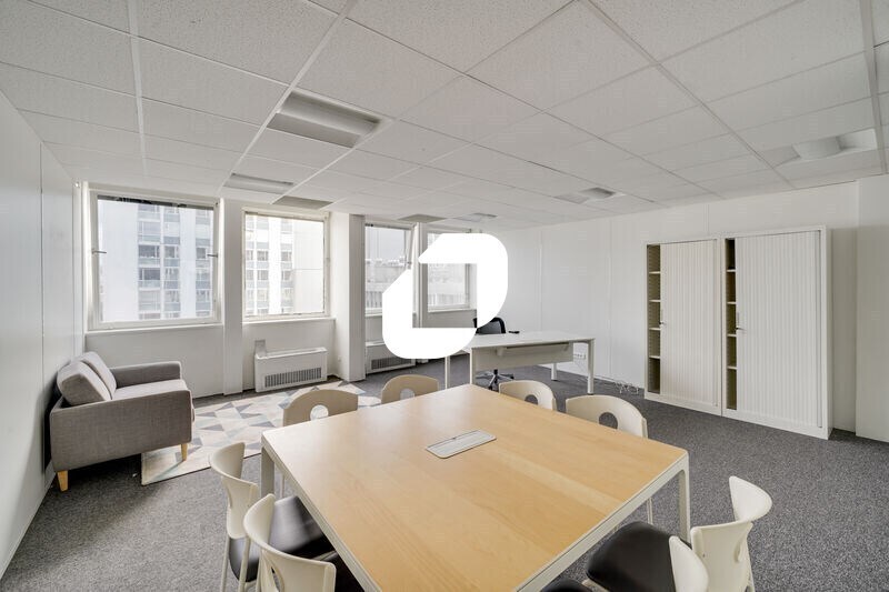 Bureau dans Clichy à louer - Photo intérieure – Image 3 sur 4